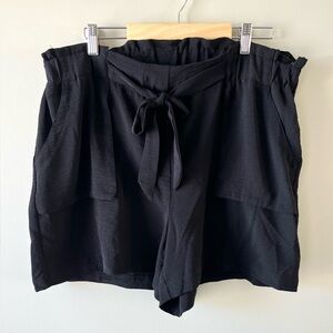 Adyson Parker Black High-Waist Paperbag Tie Shorts Size 1X Backyard BBQ Chic